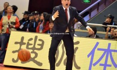华体会体育-云南男篮跌跌撞撞，展望赛季渐入佳境后助攻？