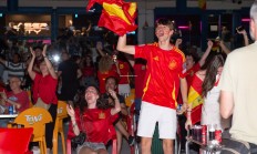 华体会体育-纷纷登场！足球赛事吸引众多球迷
